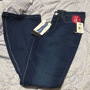 YMI Dark Blue Flare Jeans - Stretch Flared Leg Potassium+Whiskers 108S 32”